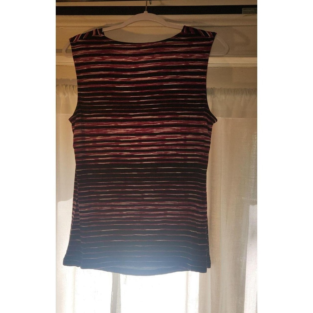 Christopher and Banks Sleeveless Top
MEDIUM